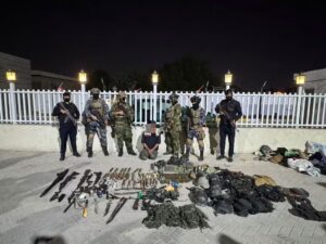 الشرطة الاتحادية تضبط أسلحة وعتاداً ومعدات عسكرية في منطقة العبيدي
